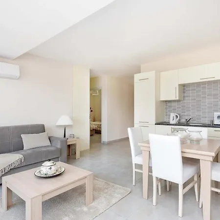 شقة Thalassa Two Bedroom Family Holiday *